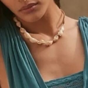 Free People Heatwaves Shell and Suede Choker NWT